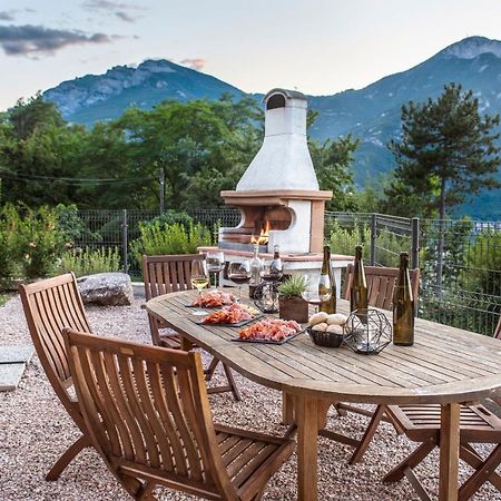 Agriturismo Al Maniero Trento Bagian luar foto