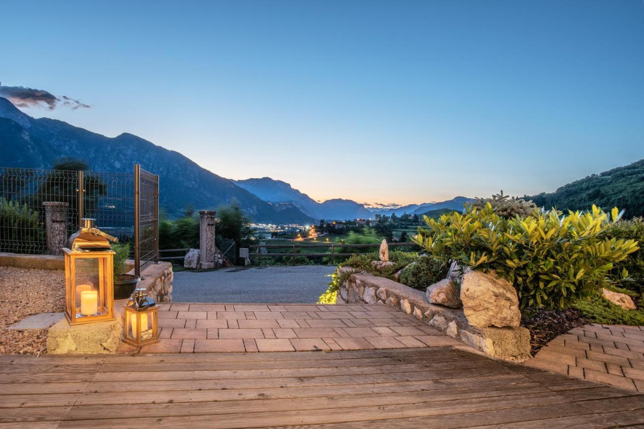 Agriturismo Al Maniero Trento Bagian luar foto